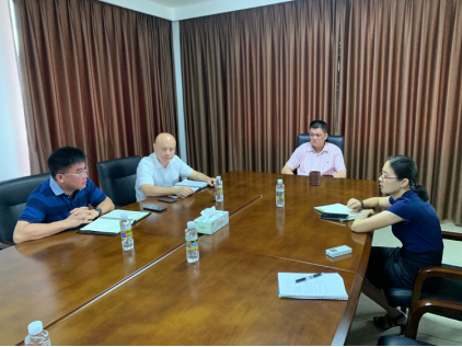 市环发公司召开关于市园林环卫局部署近期环卫巩文提升工作会议精神传达会