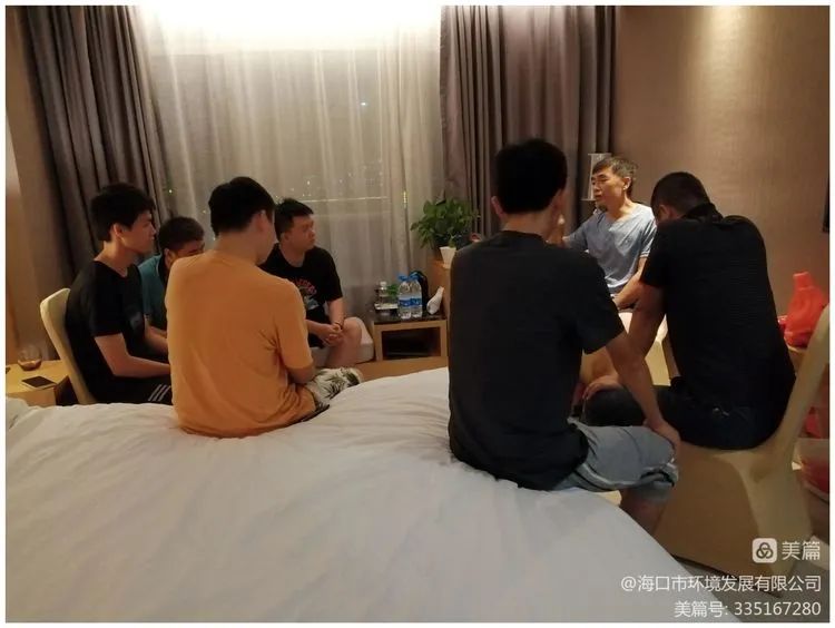 坚持党建引领 严守抗疫战场——市环发公司海航城抗疫工作纪实(图3)