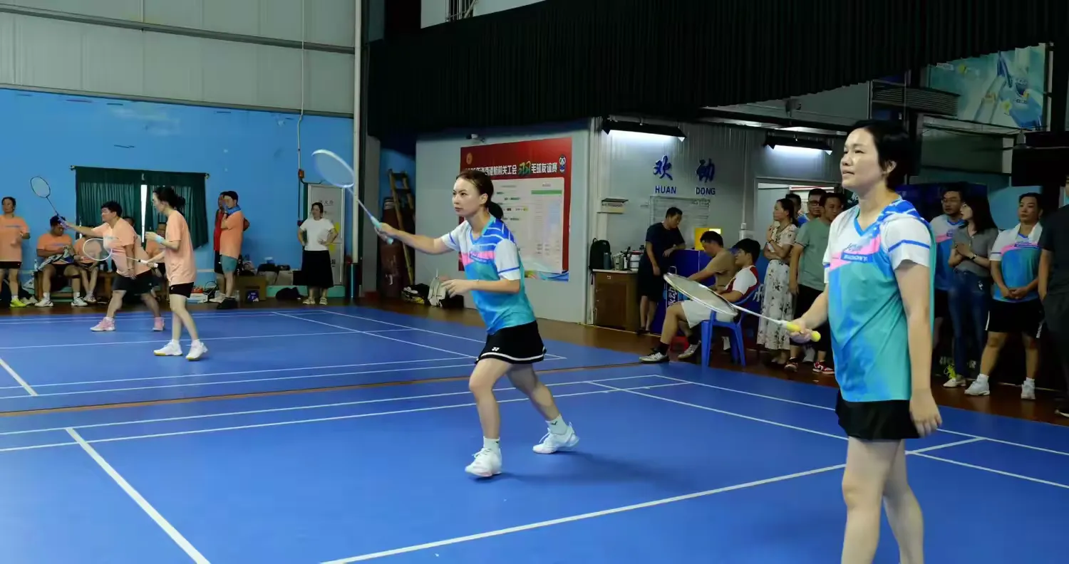 城投集团2025年职工文体活动暨第一届“城投集团杯”羽毛球团体赛第二日A、B组循环赛