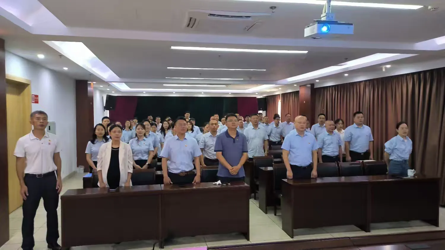 市环发公司召开庆祝建党104周年大会(图2)
